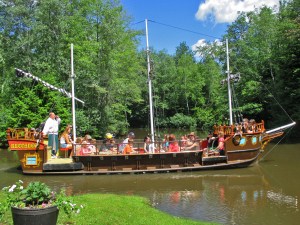 story land pirate ship